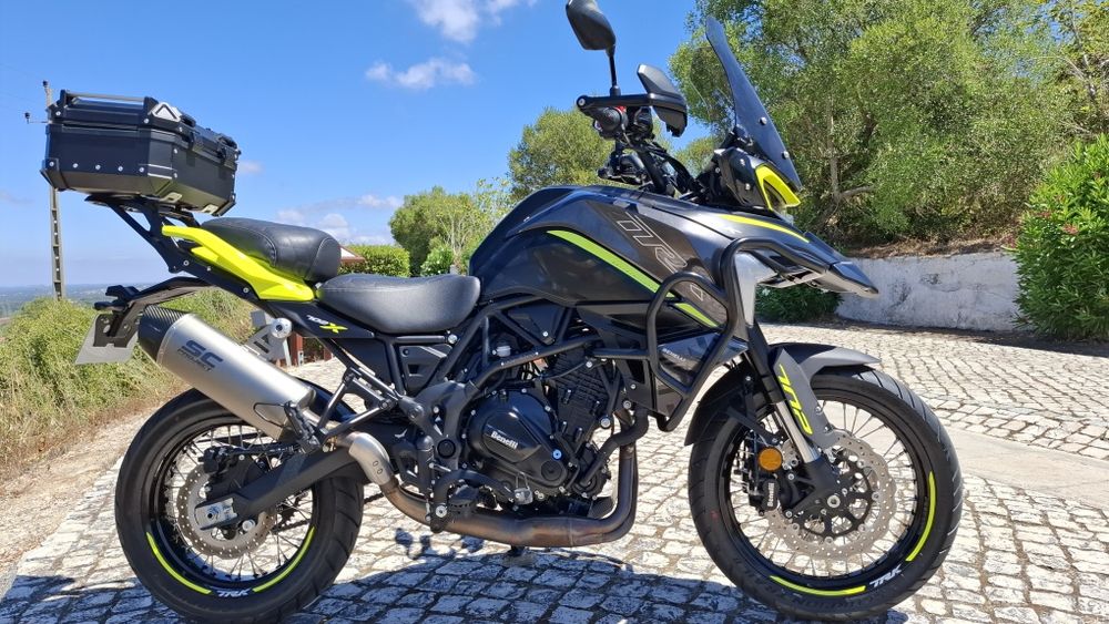 Benelli TRK 702 X
