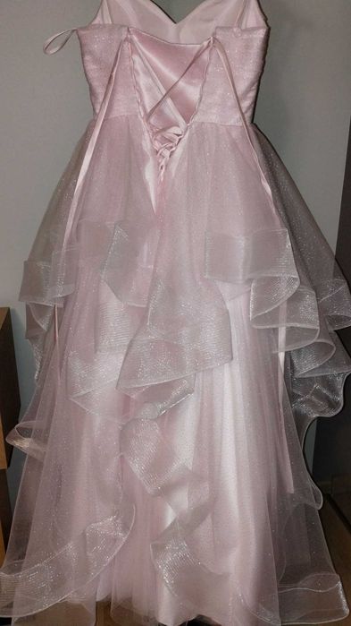 Sukienka na studniówkę, wesele