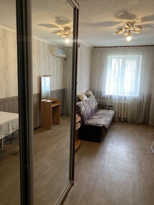 Продам комнату в комуне