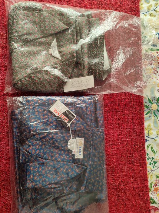 Pijama de cetim chinês