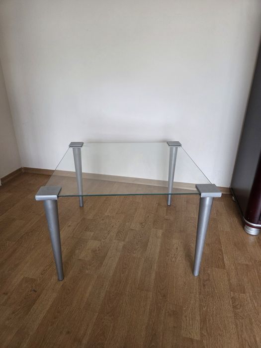Stolik kawowy szklany 68x68 cm | szkło + metal