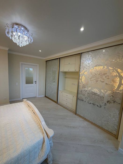 Продається простора квартира — 87 м²