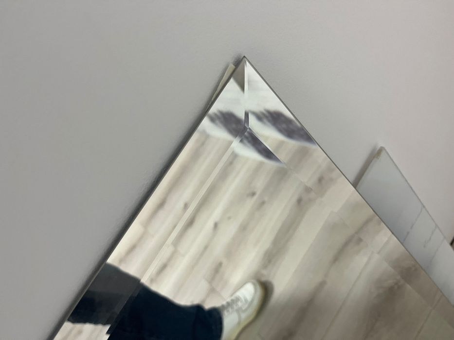 Дзеркало 100х80.