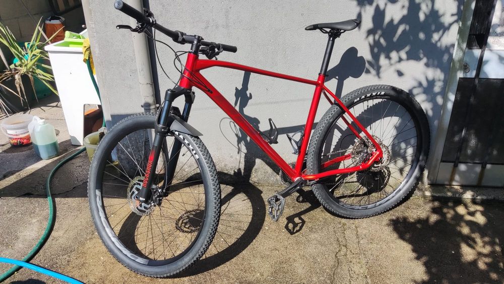 Bicicleta BH Expert 5.0