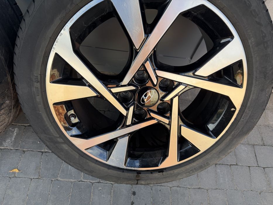 Hyundai kona титанові диски r18 5/14.3