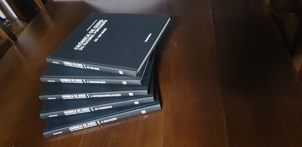 Coleção "Crónica de ouro do futebol português"
