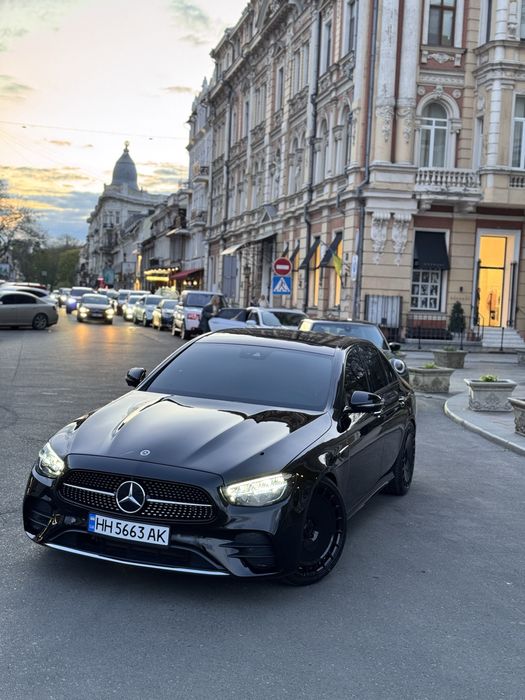 Mercedes-Benz E350 2022