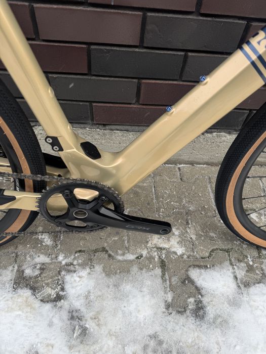 Bianchi Arcadex 2023