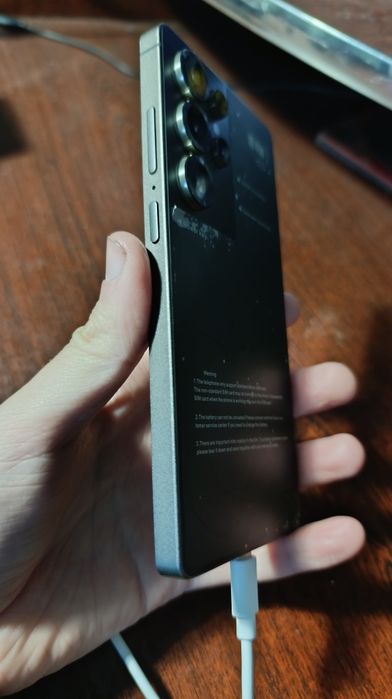 Самсунг с 25 ультра