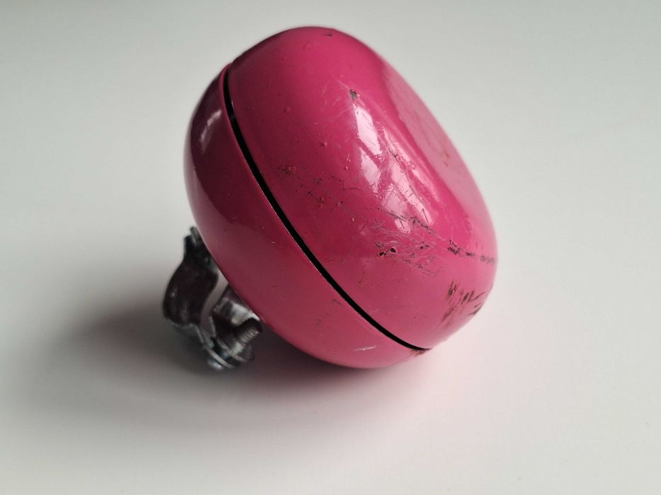 Dzwonek rowerowy "ding dong" Bell 80 mm różowy