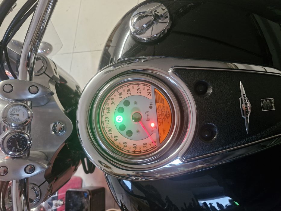 Suzuki boulevard vn1800. 109rt stan idealnyTransport gratis.
