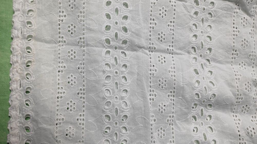 Ażurowa bluzka Reserved