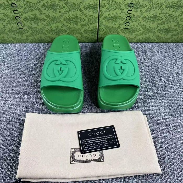 Klapki Gucci-od ręki
