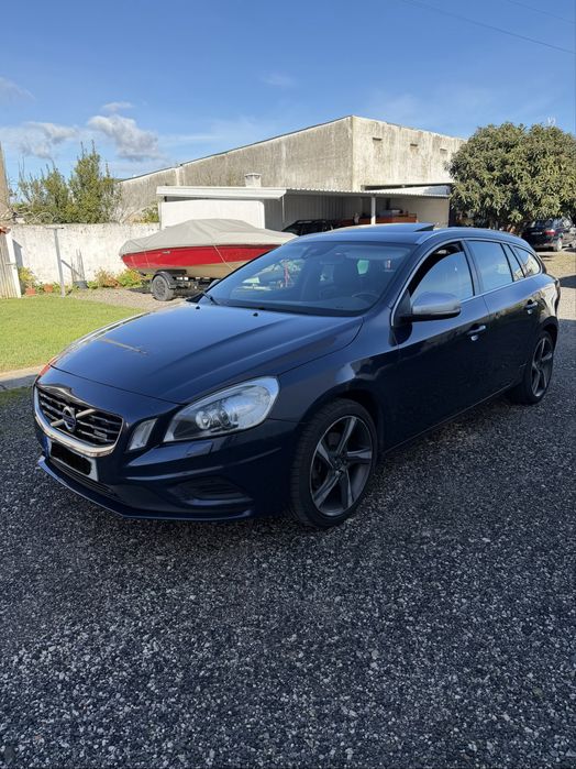 Volvo V60 D2 R Design