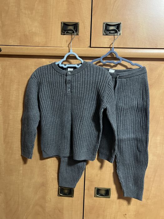 Костюм H&M 104 см