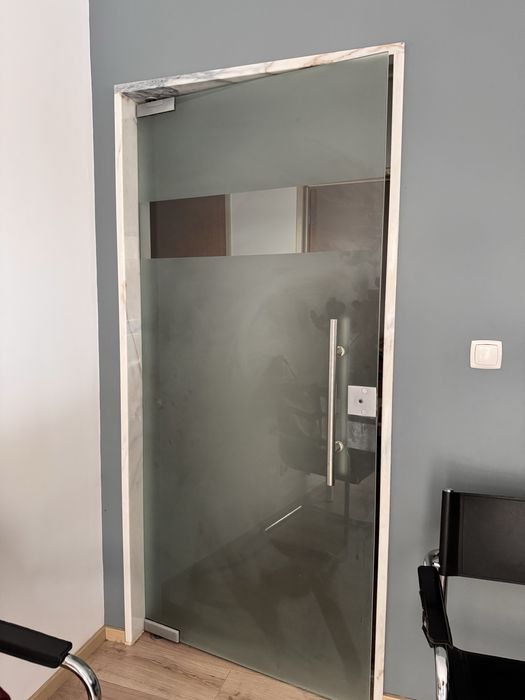 Porta em vidro fosco