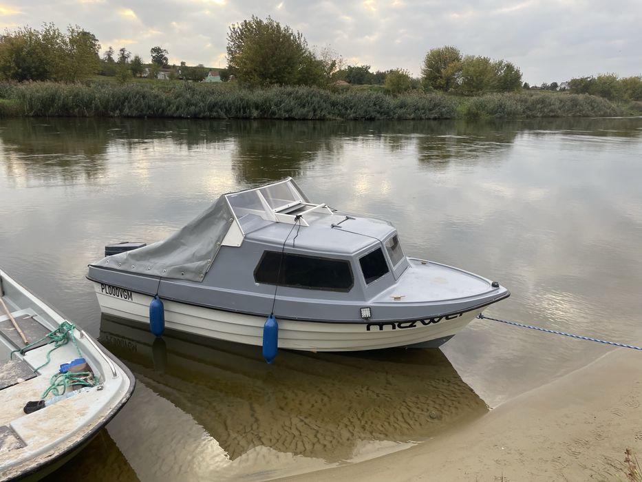 Łódź Motorowa/Kabinowa - OSTRÓDA- motorówka - Yamaha 60hp + przyczepa lekka