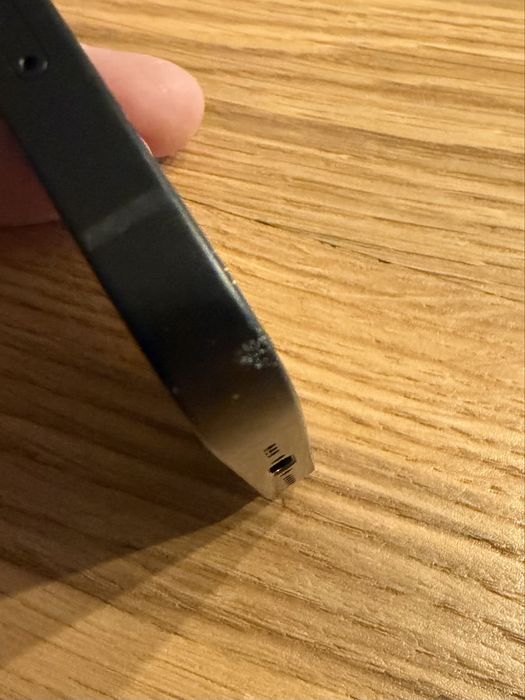 Iphone 16e - marzec 2026
