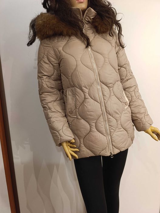 Zimowa kurtka pikowana XS