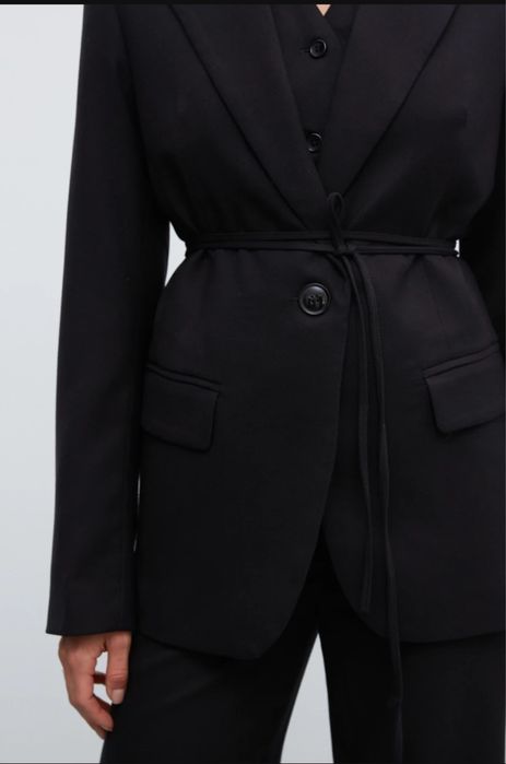 Must have піджак