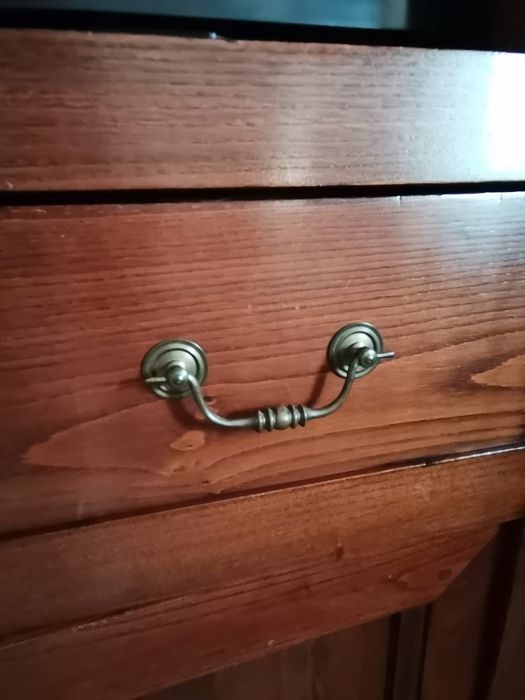 Móvel de Sala com Portas e Gaveta