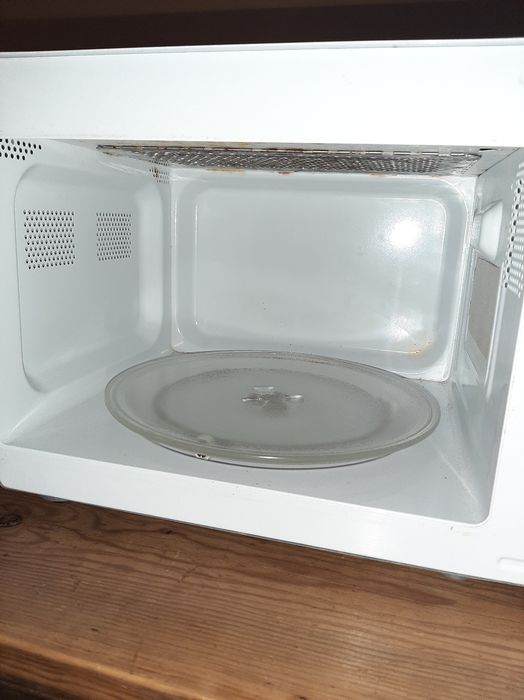 Micro ondas Becken 20L