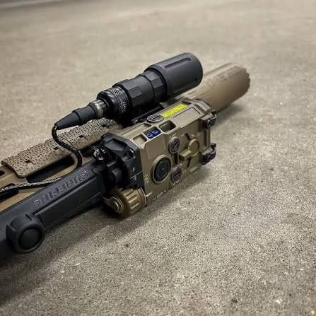 EOTech OGL (On Gun Laser), тактичний блок, лцу. Металевий.