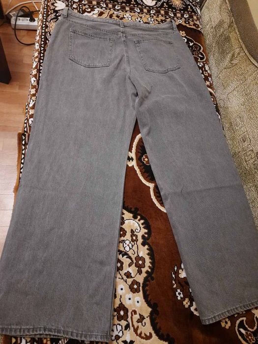 Продам новые широкие джинсы Uniqlo (34/33)