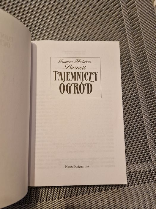 Tajemniczy ogród. Frances Hodgson Burnett