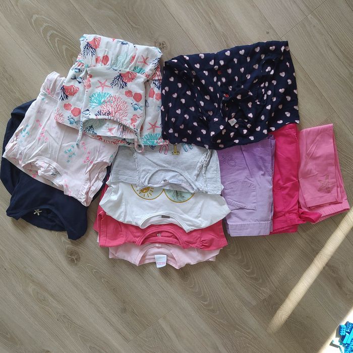 Zestaw ubrań dziewczęcych lato rozmiar 116/122 11sztuk + gratisy.