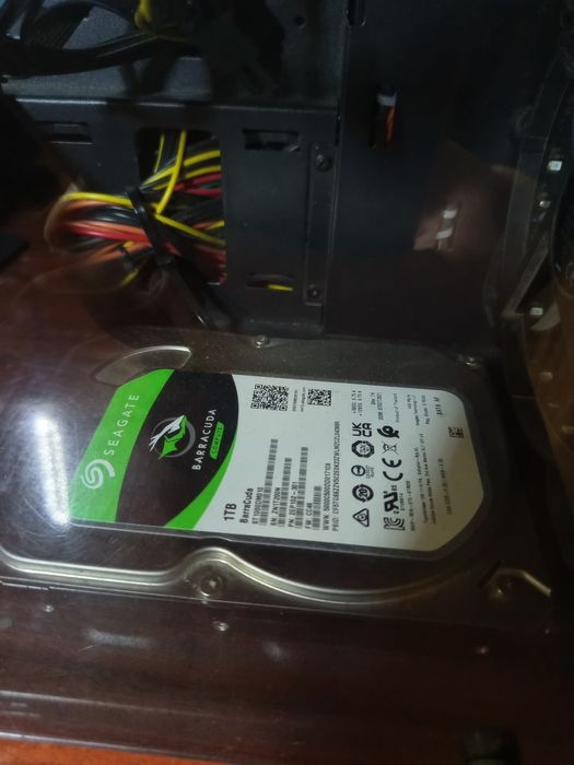 Ryzen 3 3100, 16gb ddr4, gtx1070