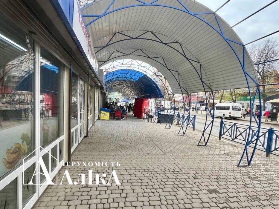 Здам приміщення в центрі біля ринку