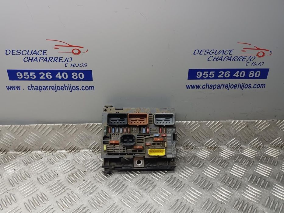 CAIXA RELÉS / FUSÍVEIS CITROEN C4 GRAND PICASSO I 2009 -9666700080