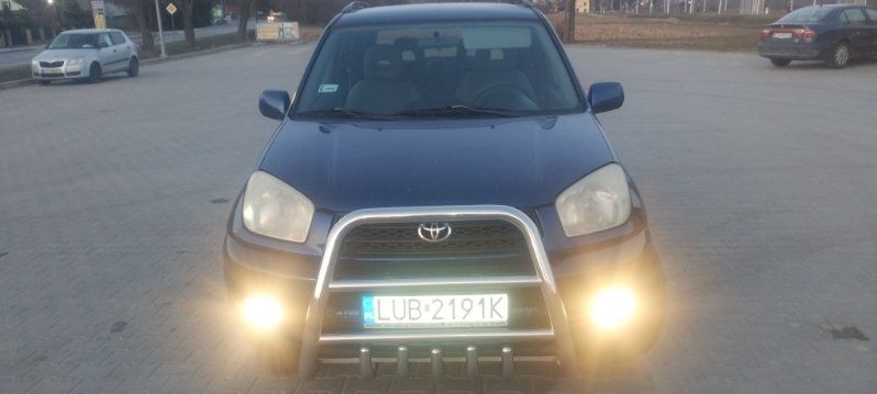 Toyota Rav 4  125 KM