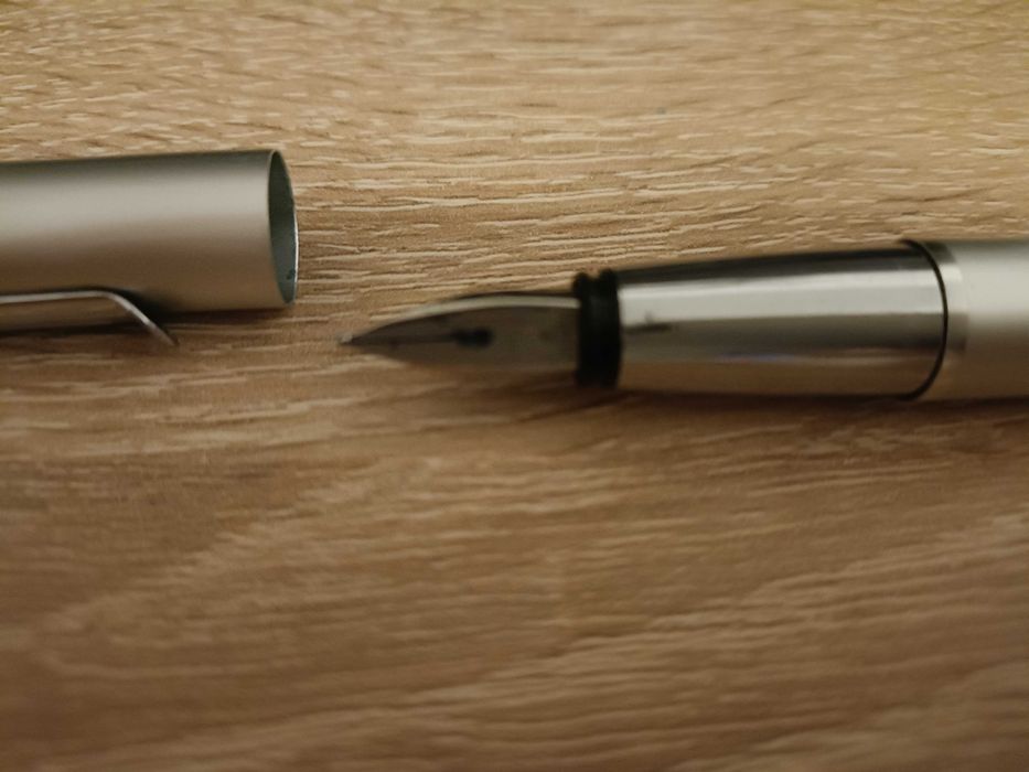 Pióro wieczne PELIKAN Pura