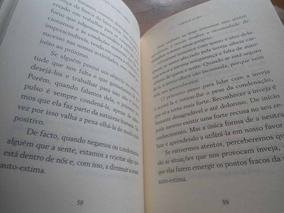 Vida e Alma por Helena Sacadura Cabral