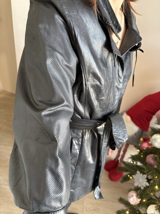 Куртка натуральна шкіра чорна