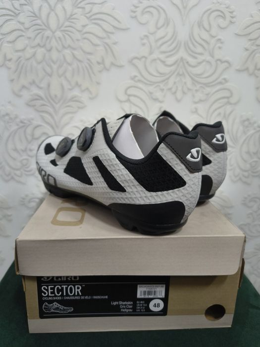 Buty rowerowe Giro sector 47 48 2x boa Spd gravel