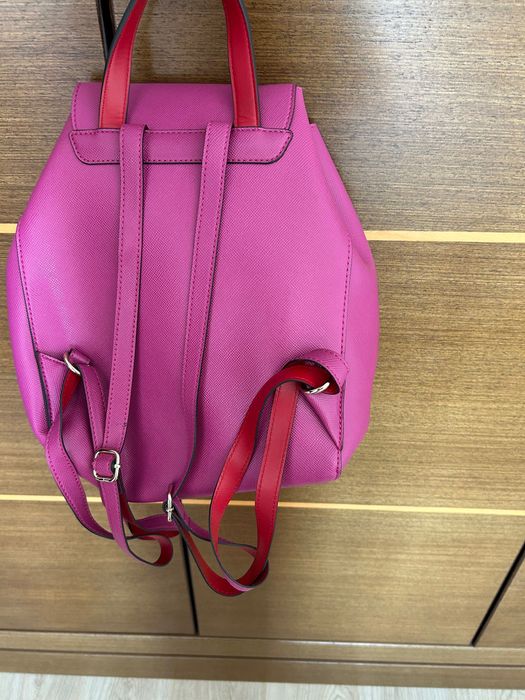 Mochila Guess Rosa