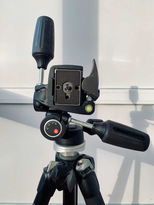 Штатив Manfrotto 290 MT294A3 с головой MH804-3W
