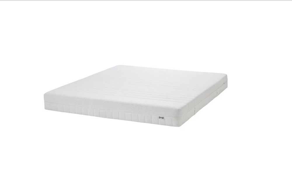 Cama de Casal Kingsize IKEA + Colchão