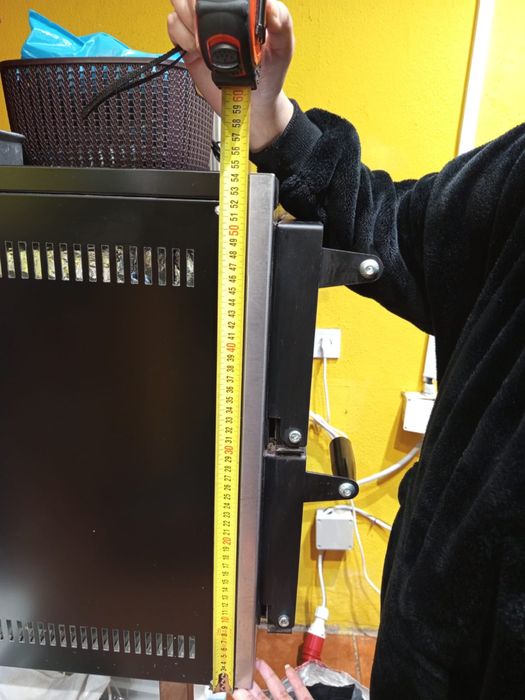 Forno de Pizza (90 × 80 × 60 cm (L × P × A)) + Eqipamentos + Suporte