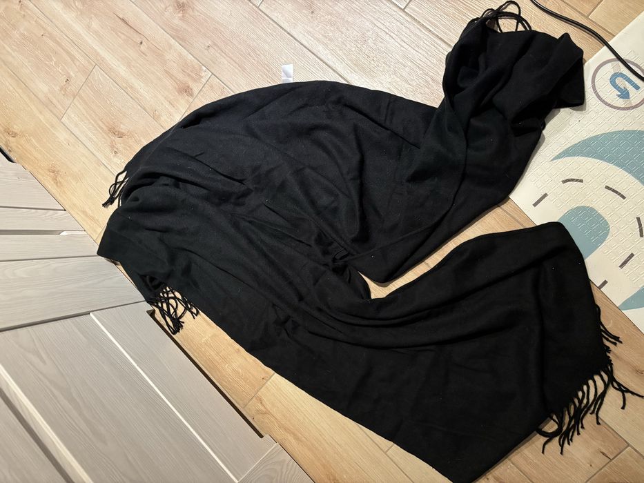 Czarny szal częściowe poncho only one size