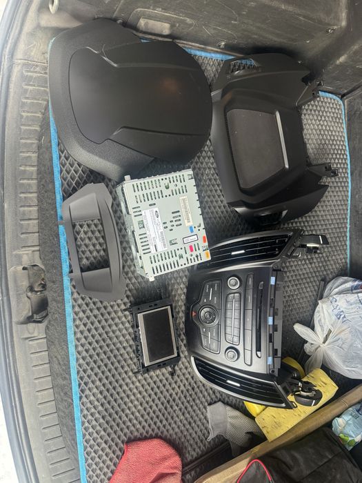 Мультимедіа Sync1 Ford