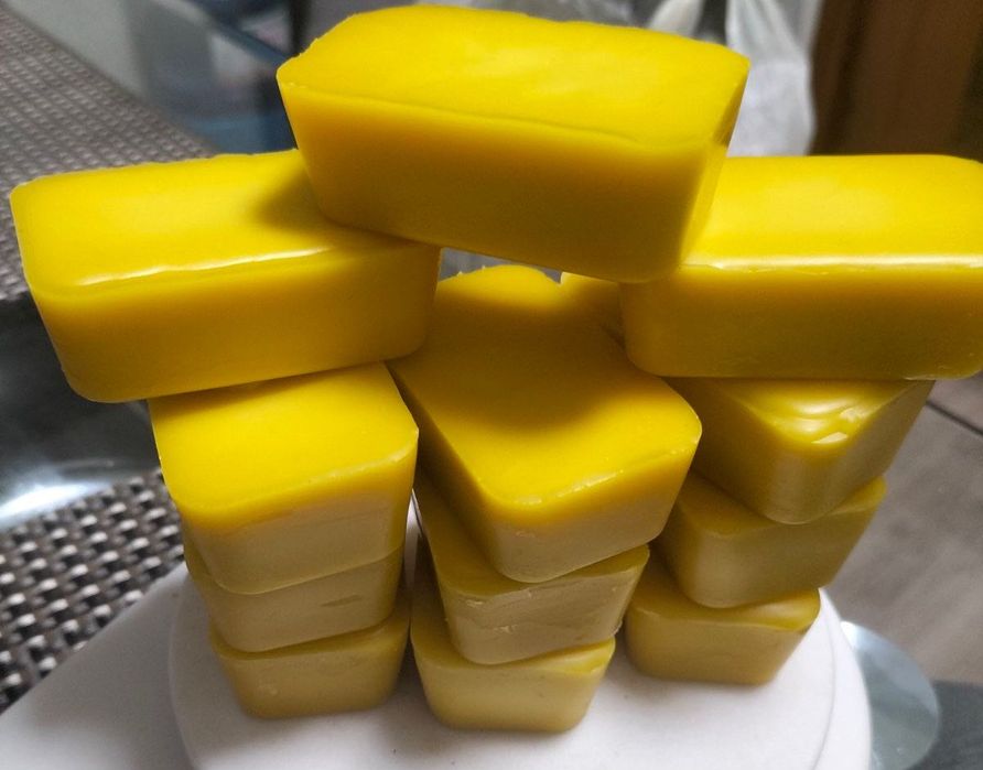 Віск бджолиний забрусний натуральний з власної пасіки