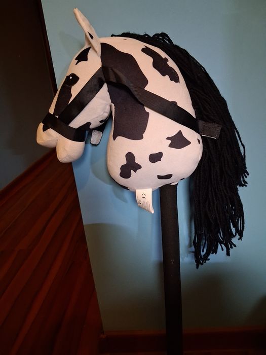 Hobby Horse konik na kiju z dźwiękiem