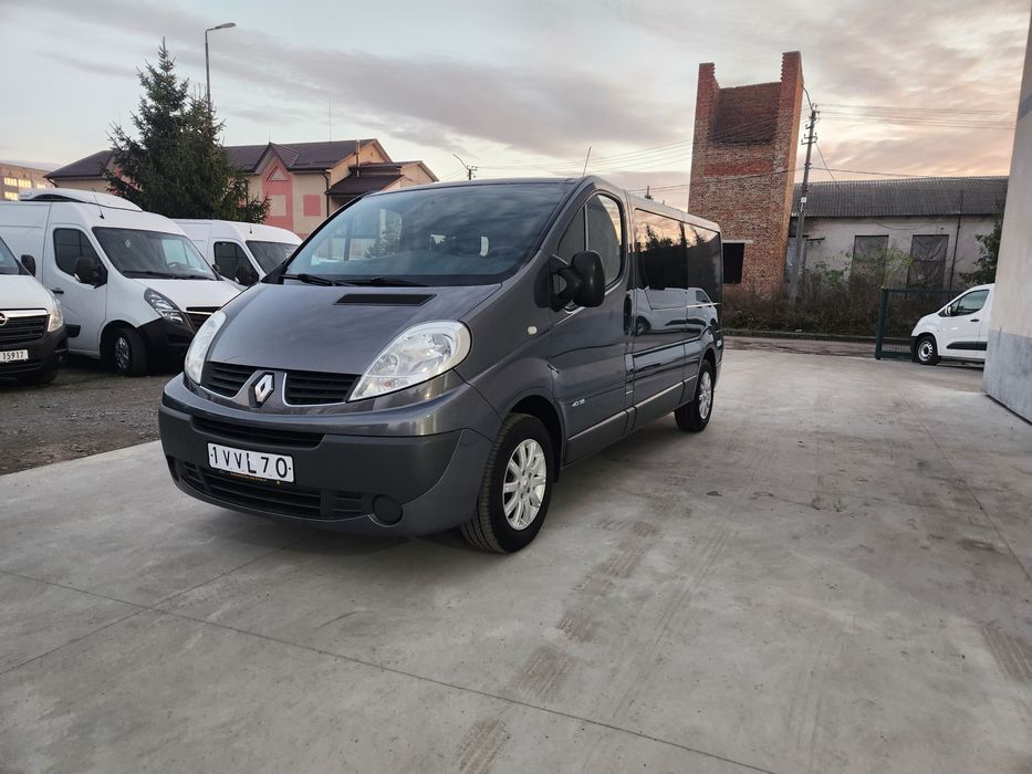 Рено трафік 2012 року, Оригінальний вантажо-пасажир 5 місць