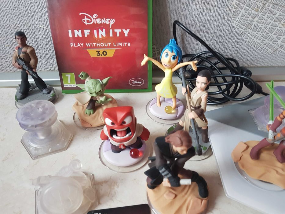 Gra xbox one Disney Infiniti 3.0 ja Nowa crash monster fifa rayman