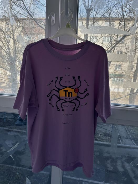 футболка nike tn logo