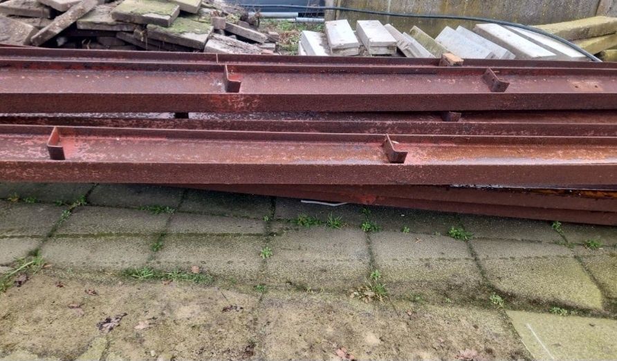 Konstrukcja stalowa 27x48x2.2m